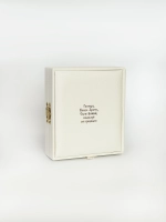 Складень кож.зам., бежевый с тиснением, 155х135х46 мм (Р10х12)