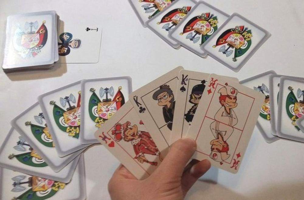 Игральные Карты «Персонажи Вселенной 13 Карт. Земля Королей»