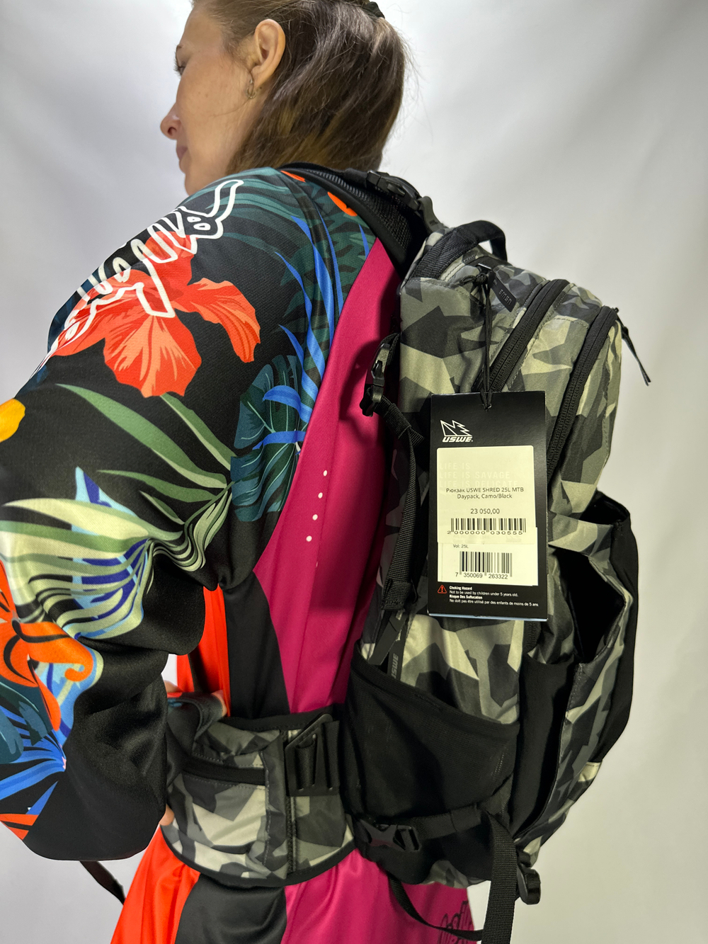 Рюкзак USWE SHRED 25L MTB Daypack, Camo/Black