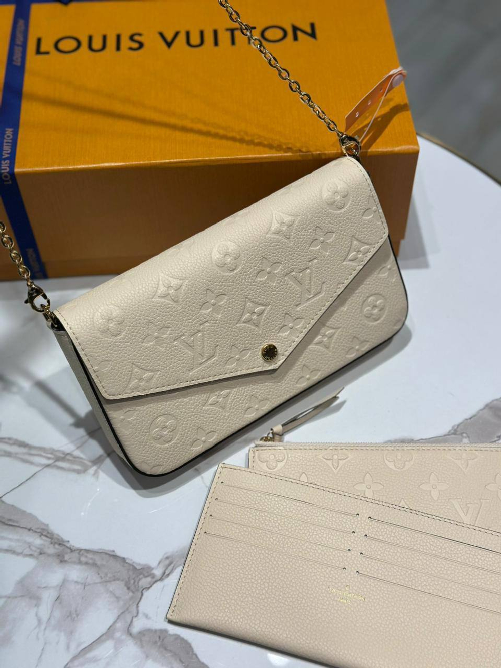 Сумка Louis Vuitton