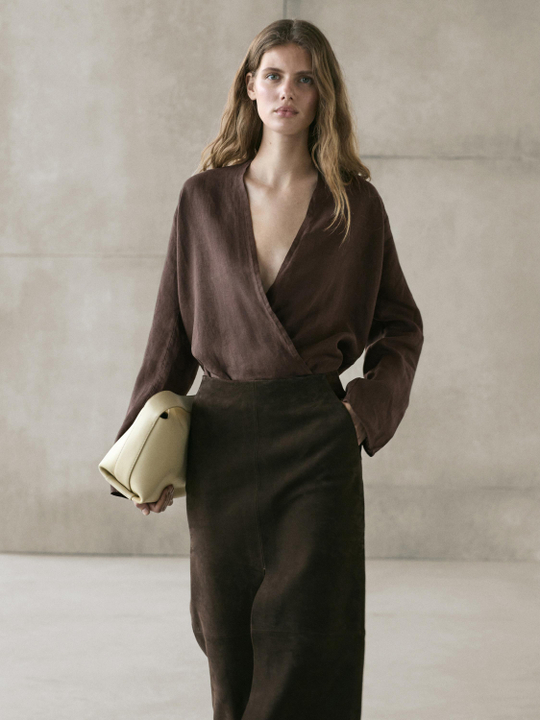 Massimo Dutti Блуза из струящейся льняной ткани внахлест, коричневый