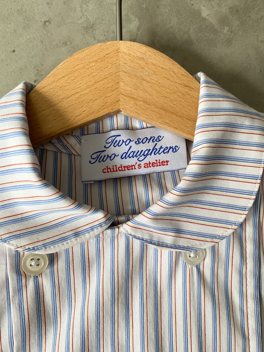 Новый костюм Two sons two daughters, 110