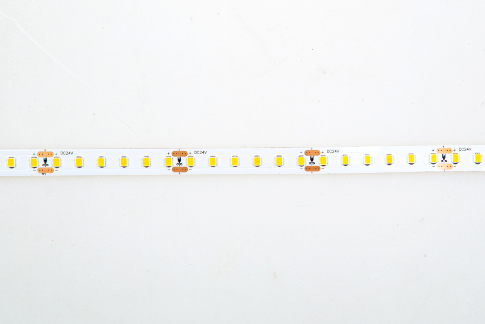 Стабилизированная светодиодная лента,нейтральный, 120 д/м 4000K, 9,6W/m, 920 Lm/m,IP20,Ra95,бобина 15м.