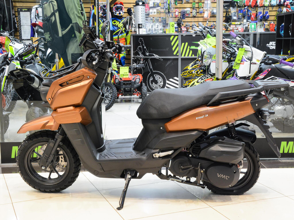 Скутер Vento Smart 3 49cc Brown matt