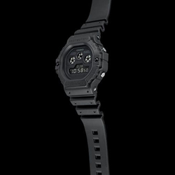 CASIO G Shock DW 5900BB 1