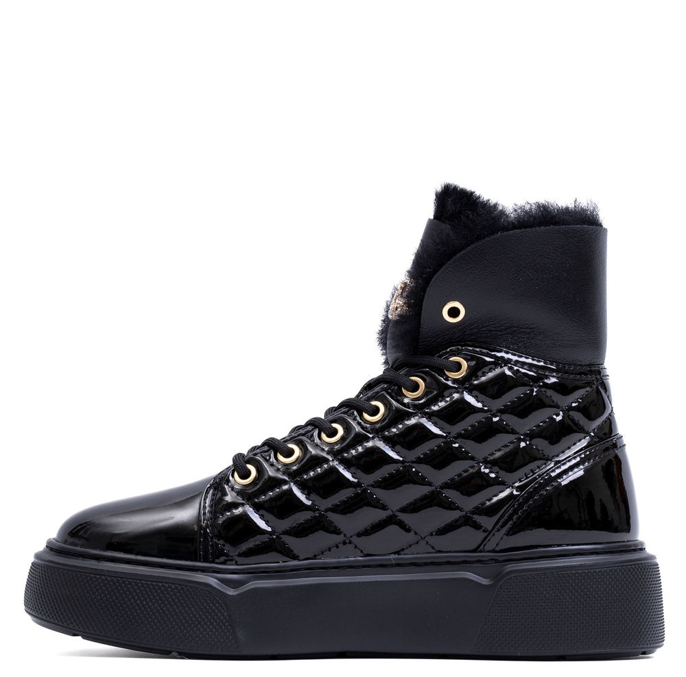 UGG Shanti Triple Black