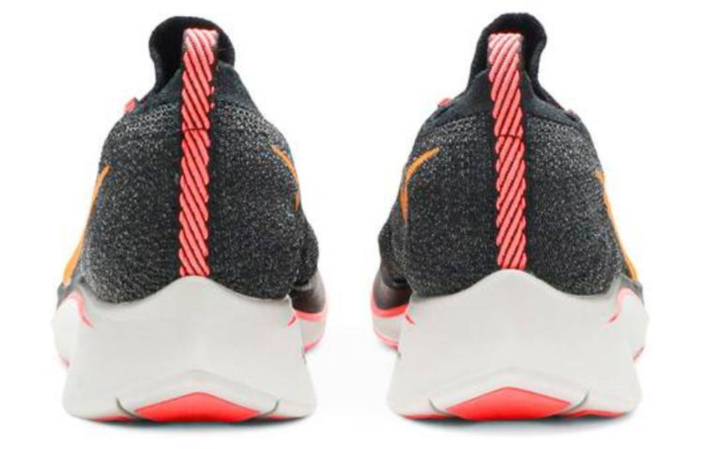 Кроссовки Nike Zoom Fly 1
