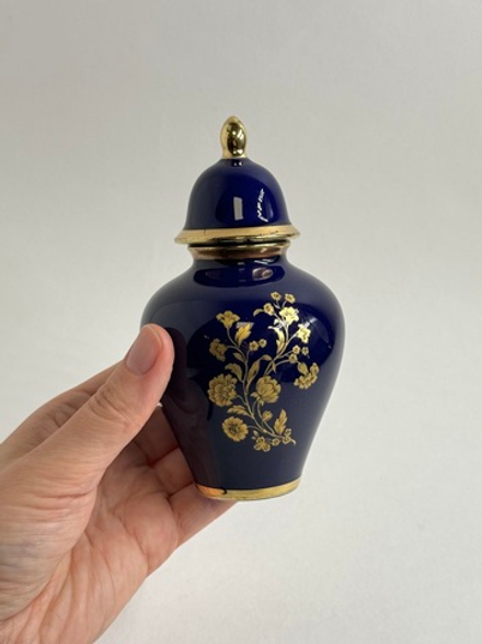 Миниатюрная ваза с крышкой Royal Porzellan Bavaria