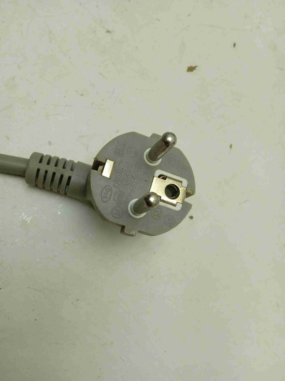 WM-F510STL/WW кт183 Сетевой шнур для стиральной машины Dexp WM-F510STL/WW б/у