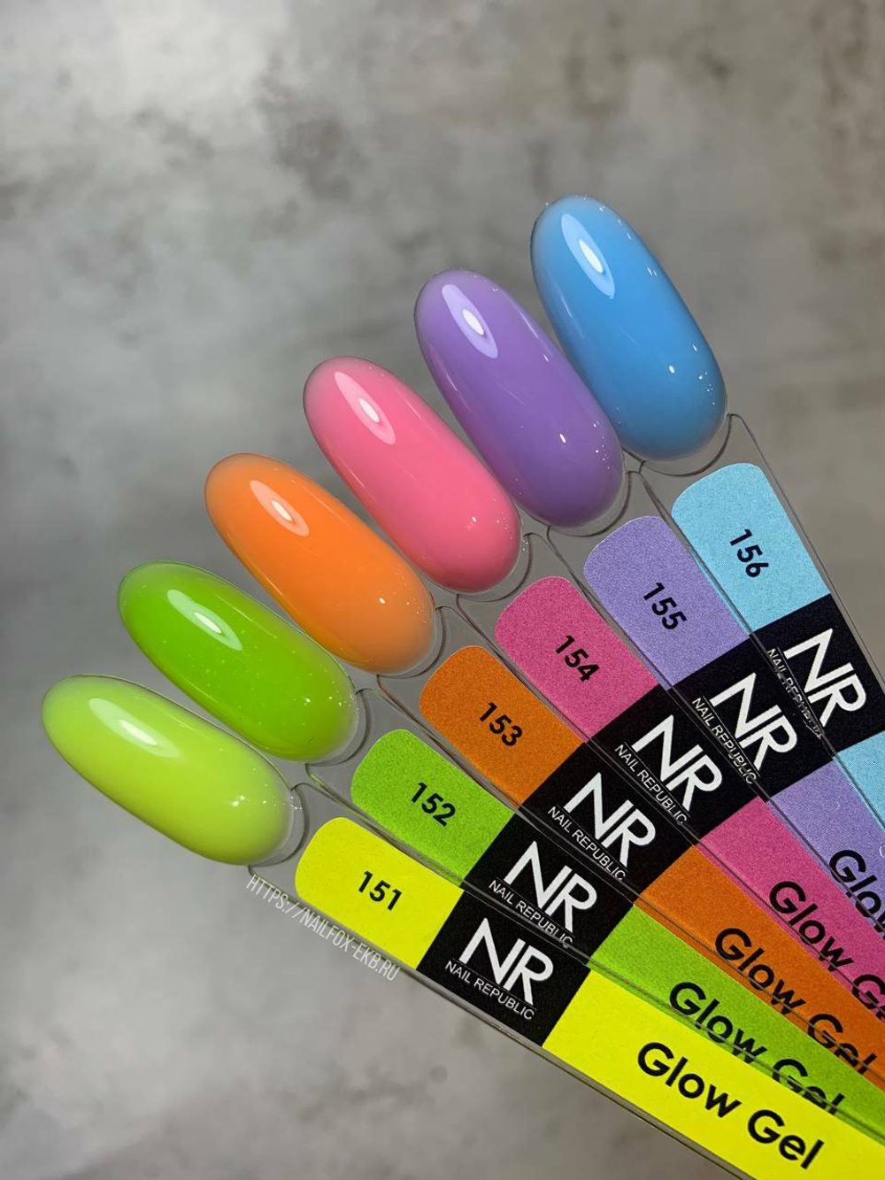 Nail Republic Гель Glow для моделирования 152, 15 гр