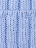 Шапка детская осенняя с завязками и помпонами