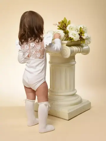 Боди с кружевной спинкой