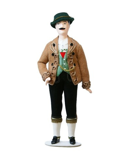 Кукла фарфоровая в Мужском национальном немецком костюме 20в. Бавария