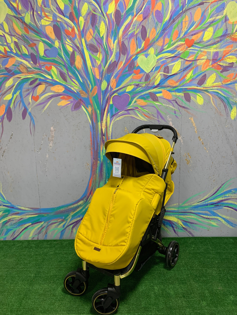 Коляска прогулочная Babalo 2022 Жёлтый текстиль на золотой раме с сумкой