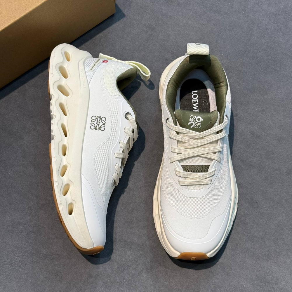 Кроссовки Loewe