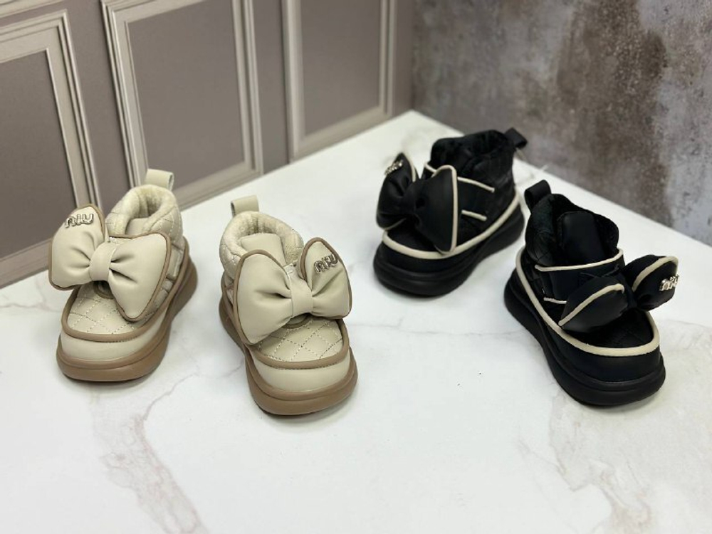 Детские ботинки Miu Miu с бантом