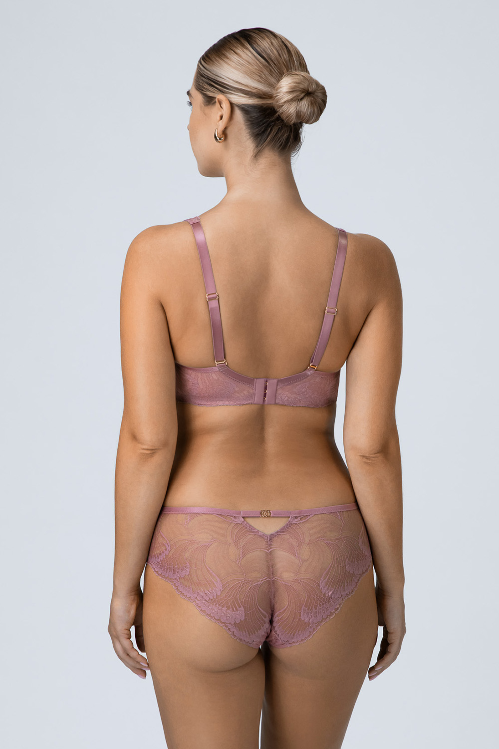 Бюстгальтер Essenza Rosa M Plus Bralette