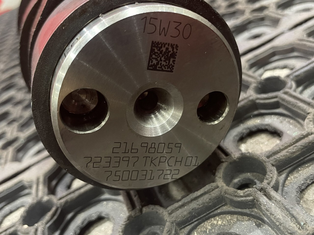 Распредвал D13 2016г.