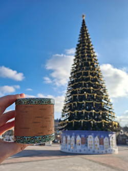 Кружка малая фарфоровая без ручки с берестой. Коллекция Изразец Коломенское. Птицы.