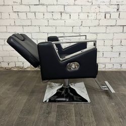 photo_5339382379384519773_y