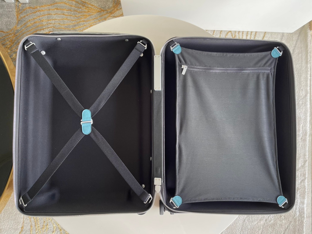 Louis Vuitton Horizon 50 Suitcase