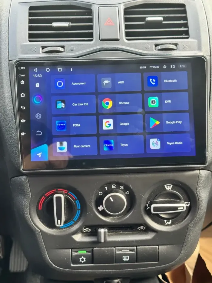 Магнитола для Lada Granta 2018+ - Parafar PF989LUX1XHD на Android 13, CarPlay, 4G SIM-слот