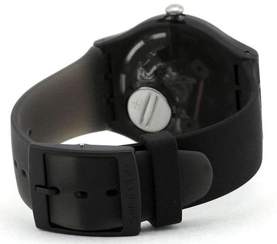 Наручные часы Swatch SUOB116