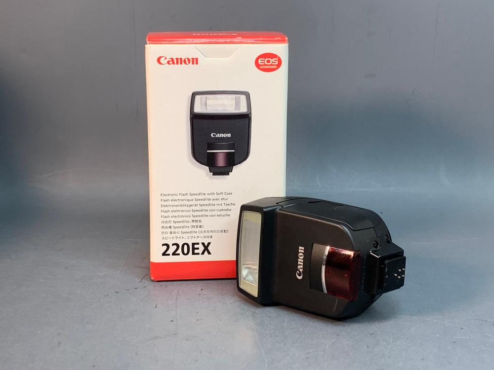 Canon Speedlite 220EX