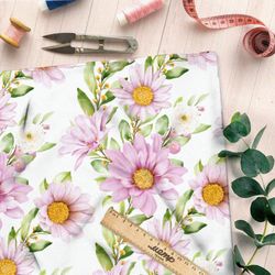 Ткань блэкаут нежные розовые цветы и акварельные листья на белом фоне