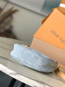 Louis Vuitton Loop