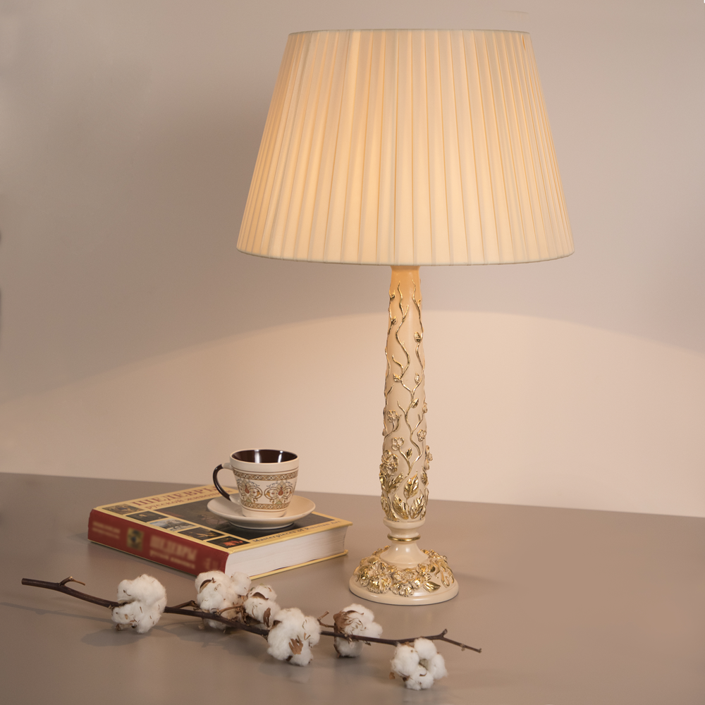 Настольная лампа Лето Шебби Айвори