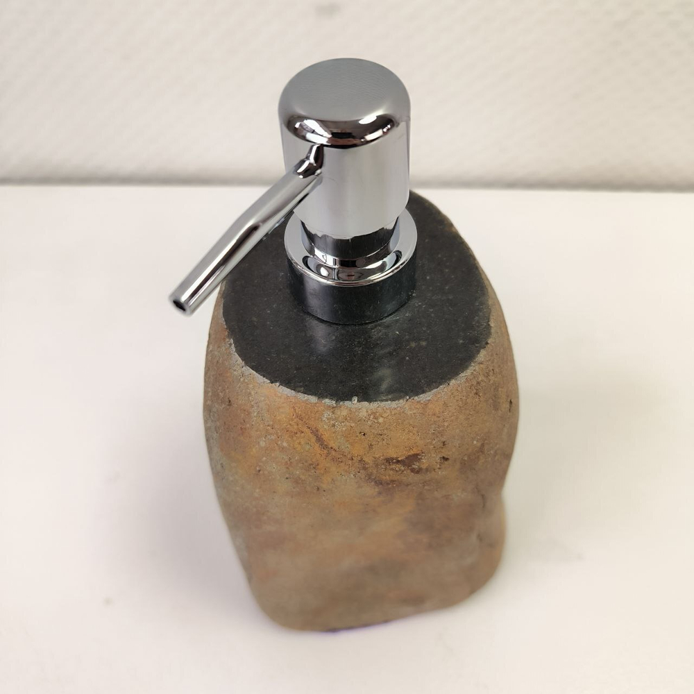 Дозатор из речного камня DRC-63790 (143)