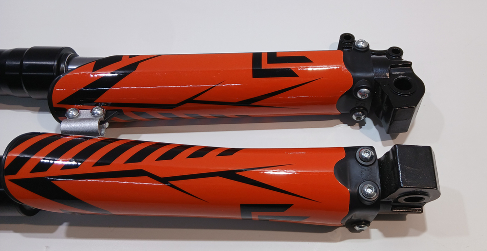 Амортизатор L=855 передний с защитой d48x51 (перья, компл.) Мотоцикл Kugoo JL300