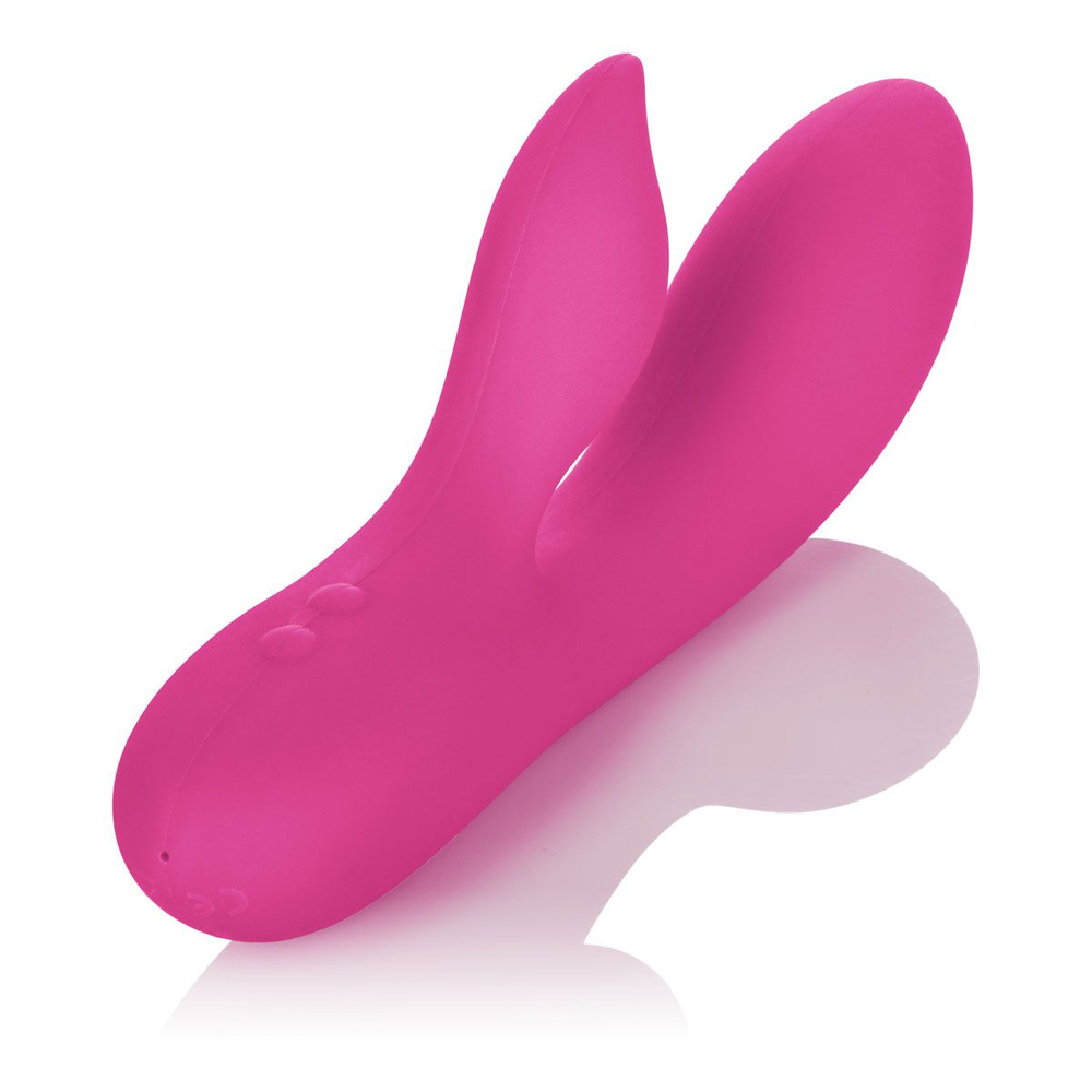 Розовый вибромассажер с лепестком для стимуляции клитора Silhouette S19 (Цвет: розовый)