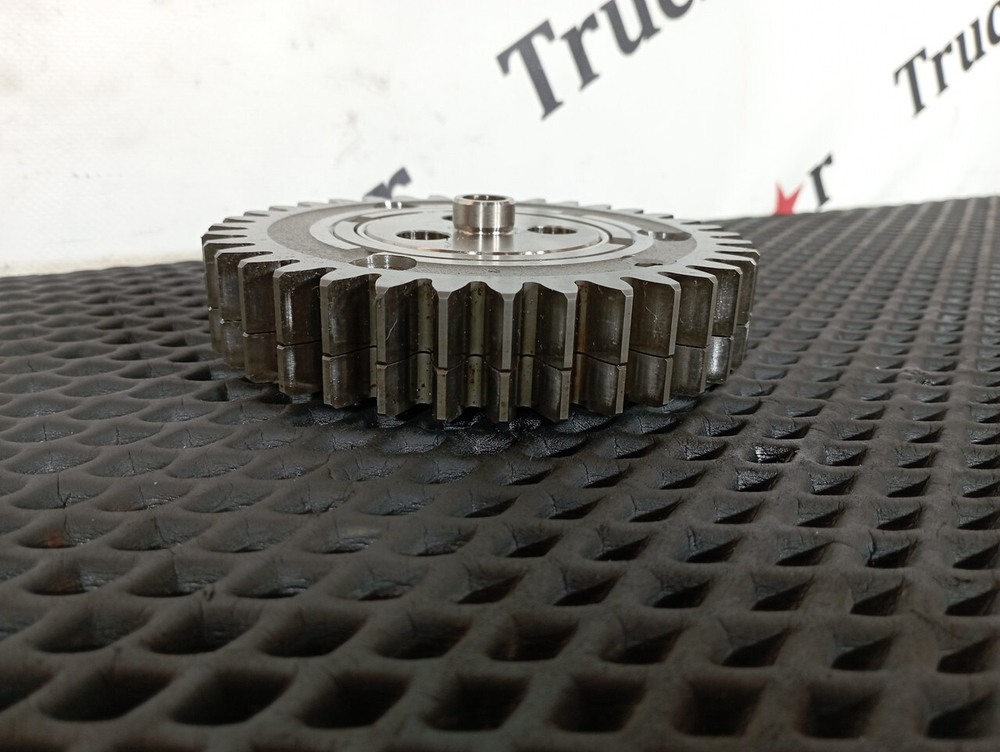 Шестерня компрессора в сборе