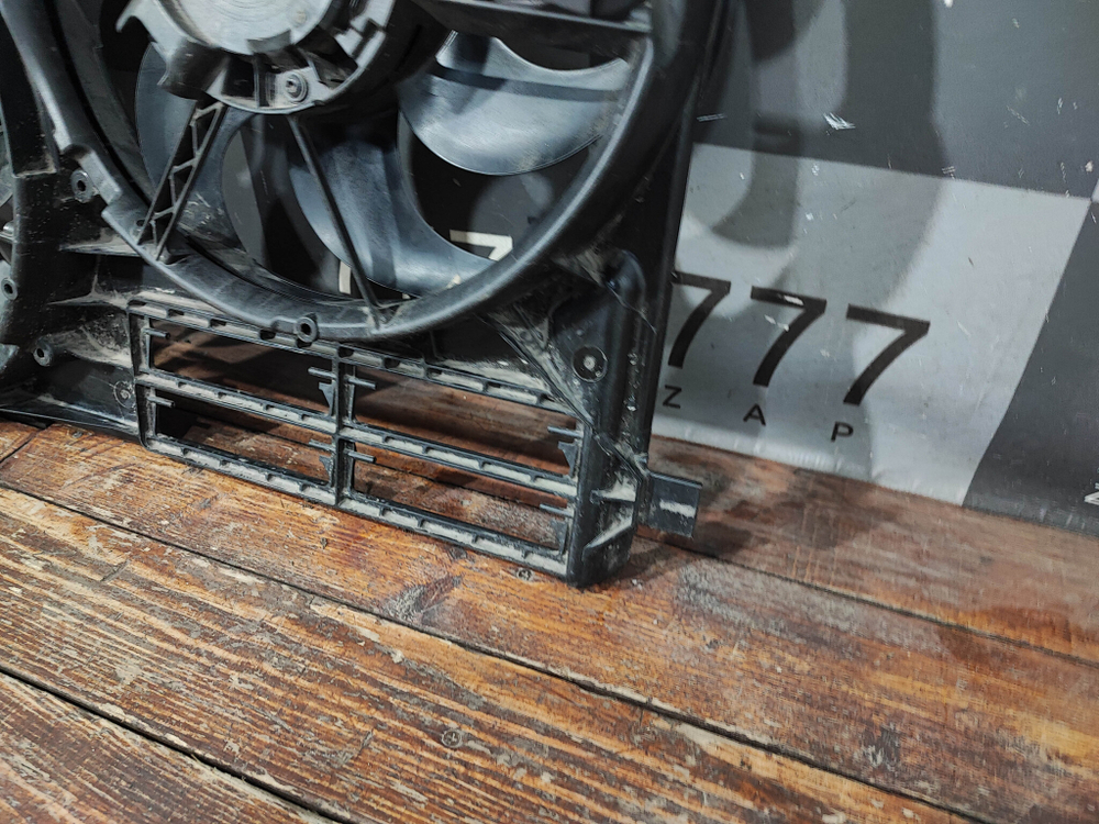 Вентилятор радиатора Ford Kuga 2 (CBS) 12-19 Б/У Оригинал 3135103884