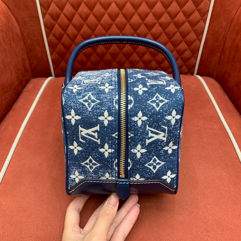 Louis Vuitton Square Bag