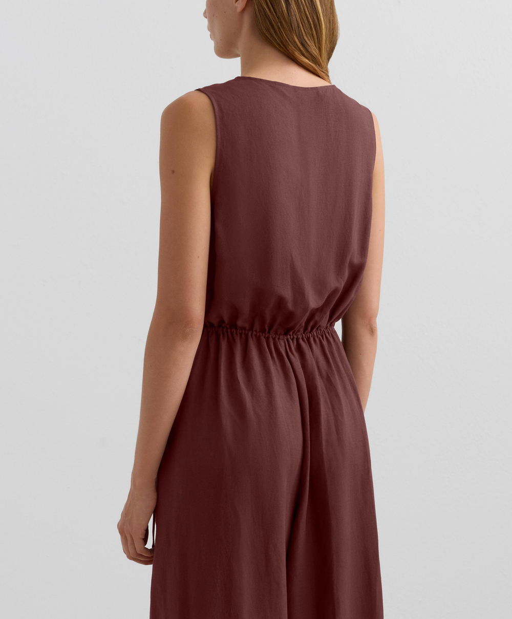 Oysho Длинный комбинезон из льна с запахом, винный