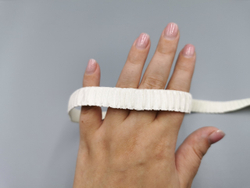 Бретелечная резинка со сборкой и блеском, 15 мм, шампань, (Арт: BR960/15-003), м