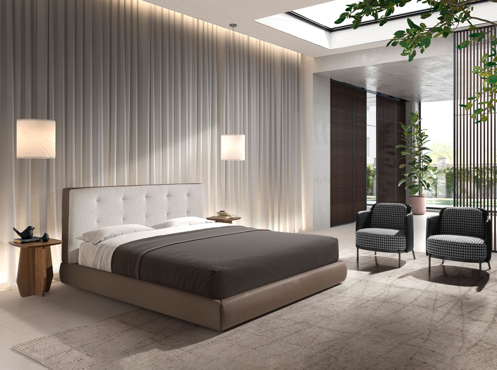 Кресло 5139 из черно-белой ткани и черной экокожи