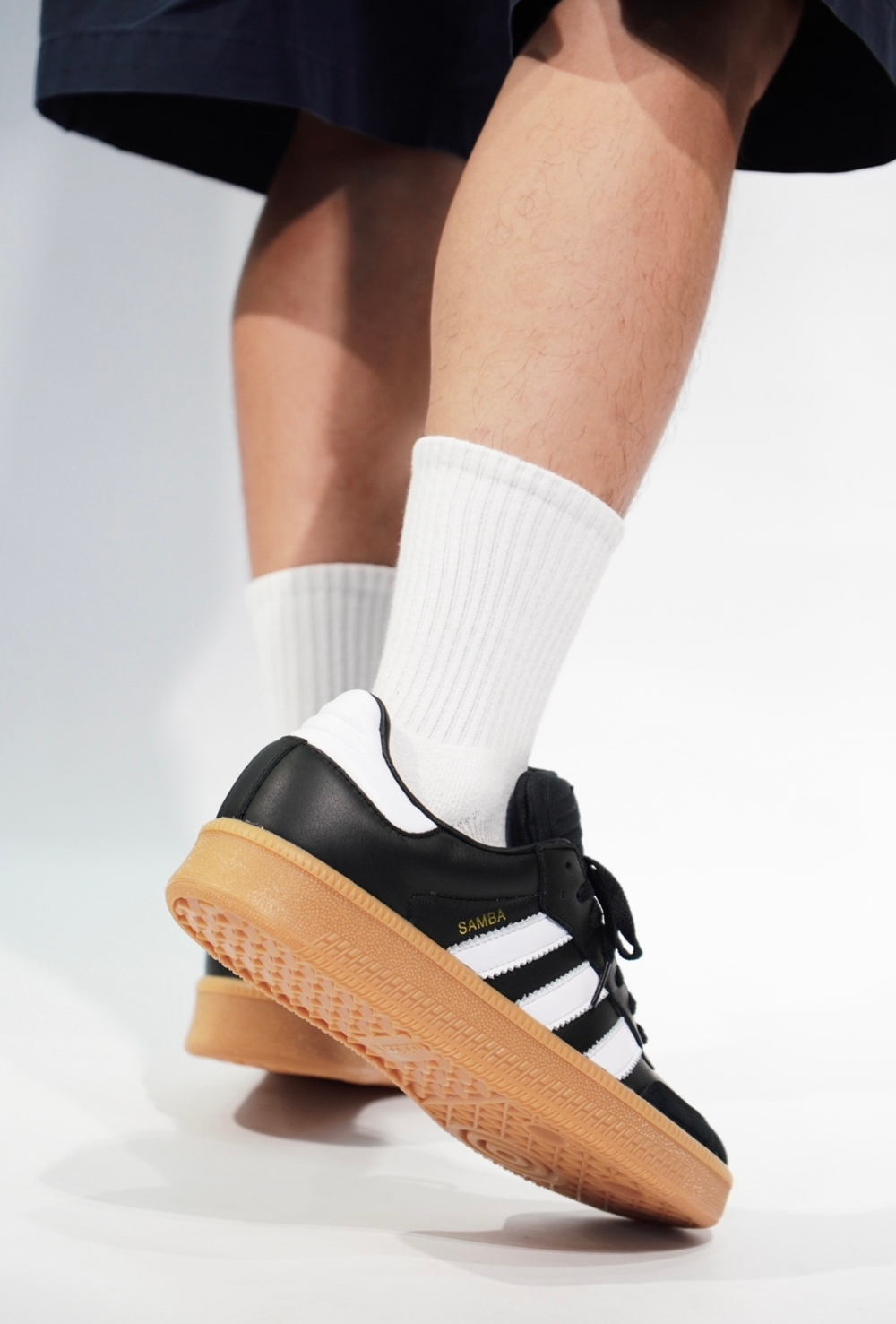 Кроссовки Adidas Originals Samba XLG 'Black' IE1379