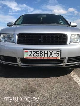 Решетка радиатора без значка для Audi A4 B6