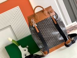 Goyard Steamer PM Bag