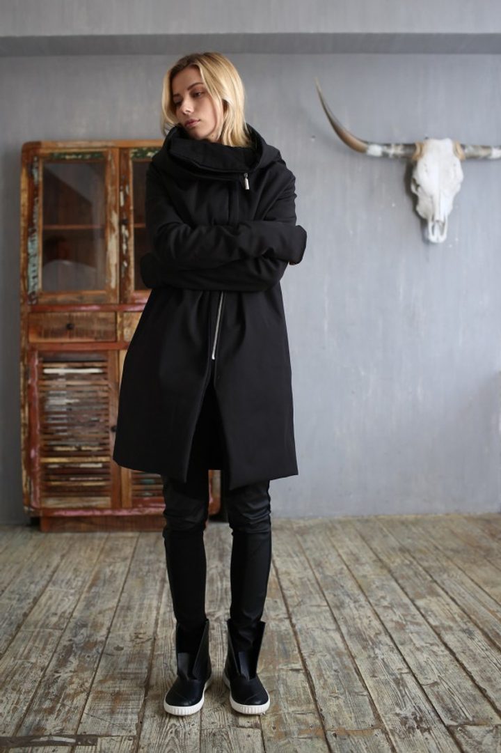 Пуховик "Wrap Black"