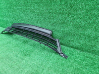 Решетка переднего бампера Toyota RAV 4 ca40 15-19