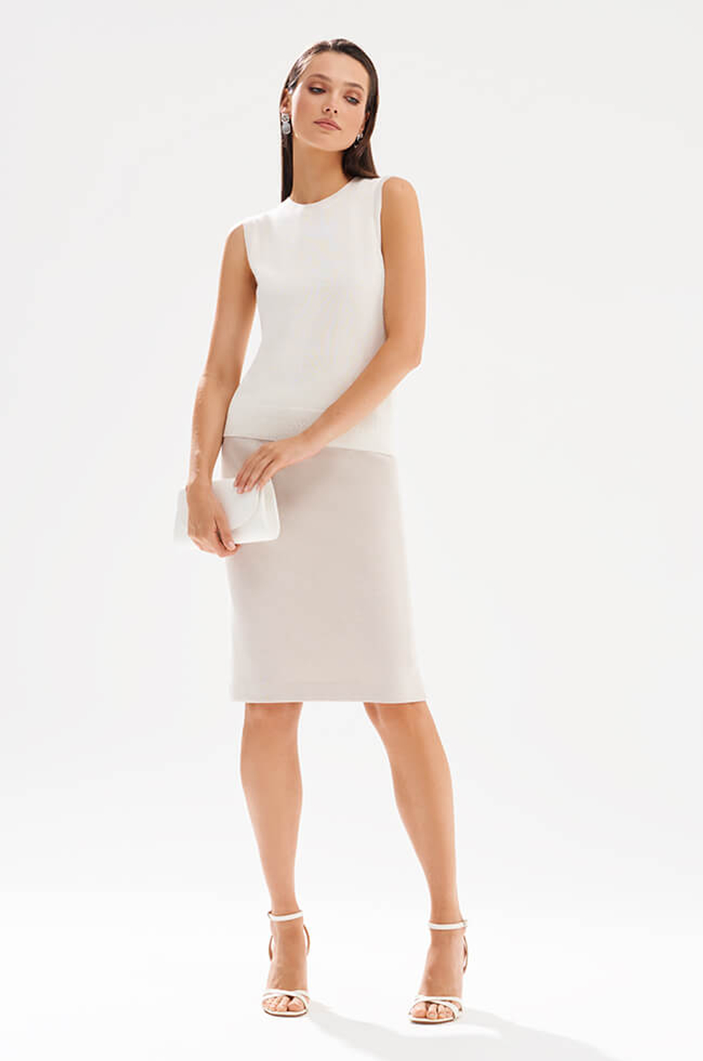 23535 Джемпер женский (молочный)