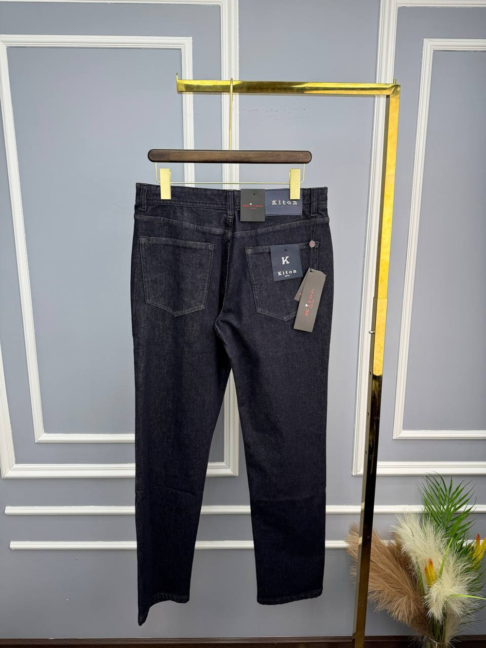 Джинсы Kiton