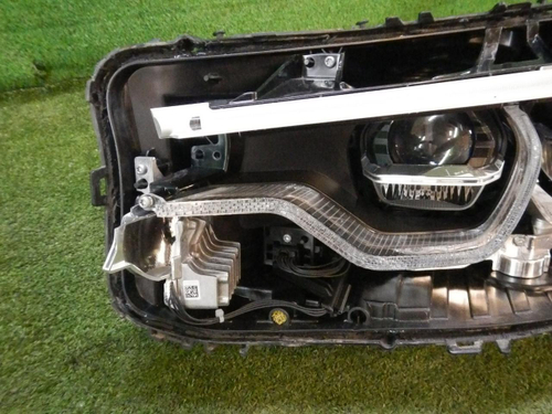 Битая Фара левая BMW 5er G30 (2017-2020) Adaptive LED