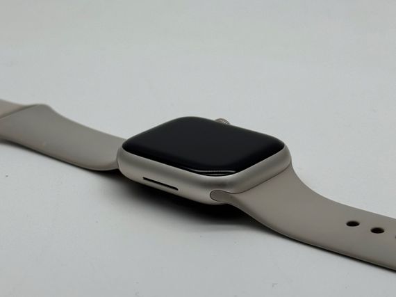 Apple Watch 8 41mm Starlight