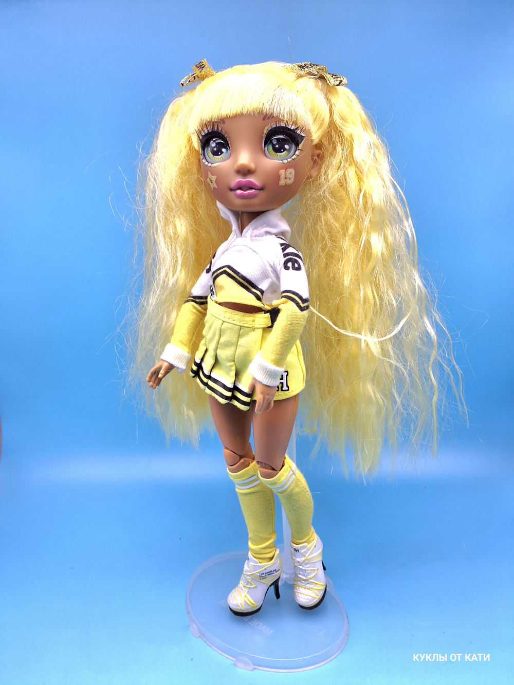 Кукла Rainbow High Cheer Sunny Madison